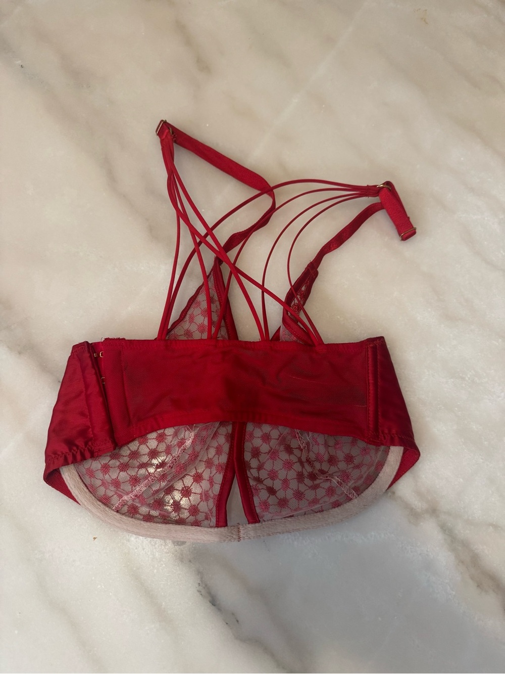 Victoria's Secret Red Floral Lace Bralette - Picture 2 of 2